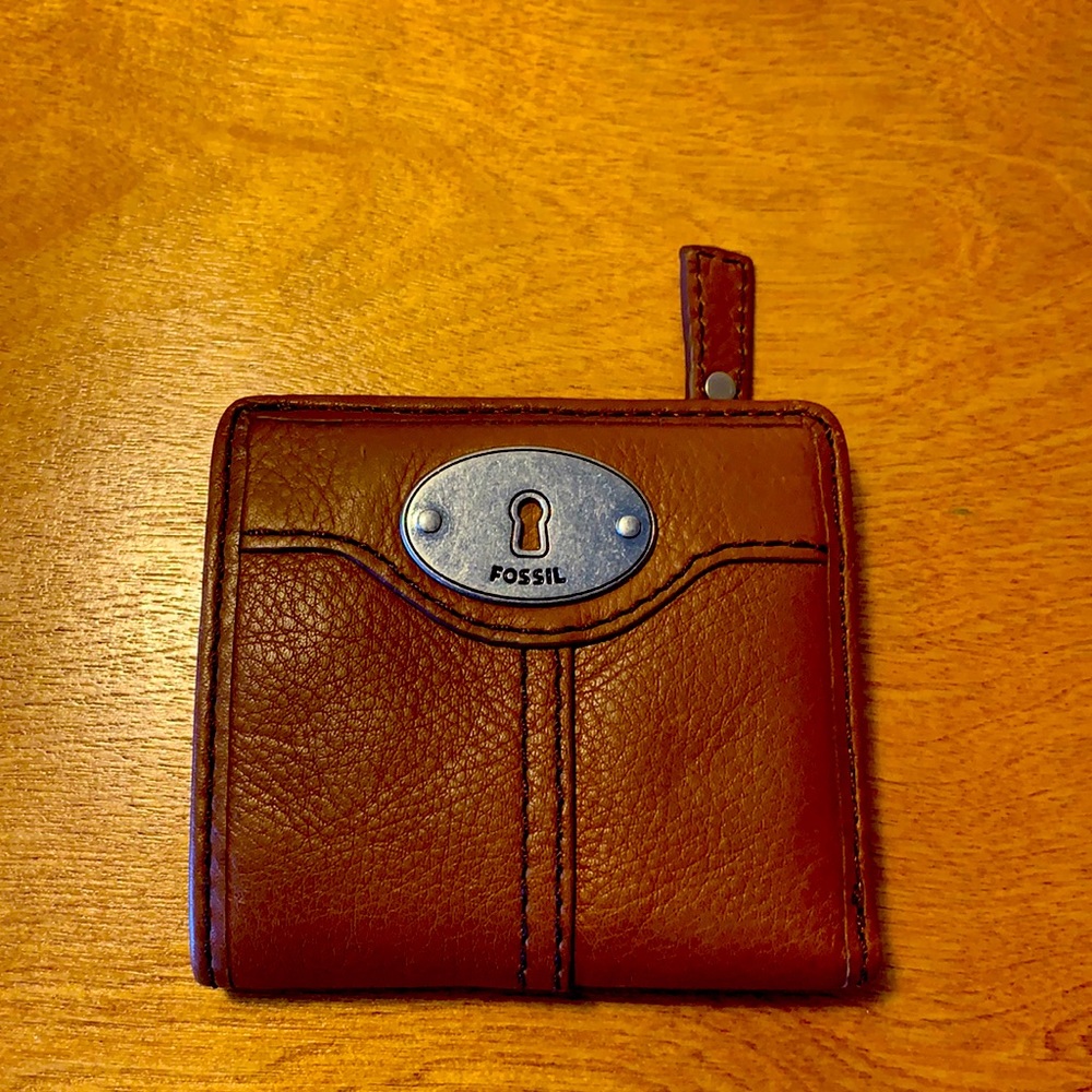 Used fossil wallet